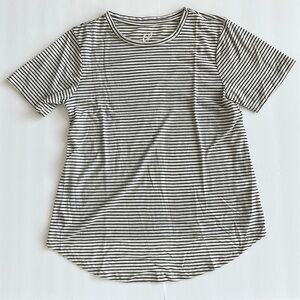 Charlotte Russe Green and White Striped T-shirt Sz S